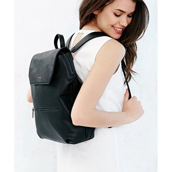Matt & Nat Women's Black Peltola Backpack - Picture 1 of 6